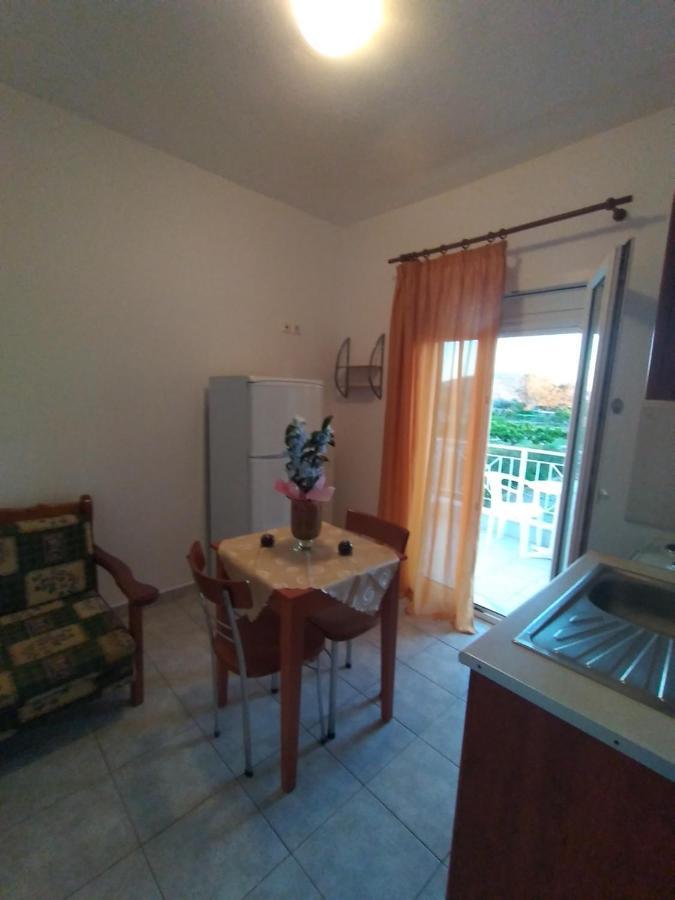 Δειλινά Apartment Плати Екстериор снимка